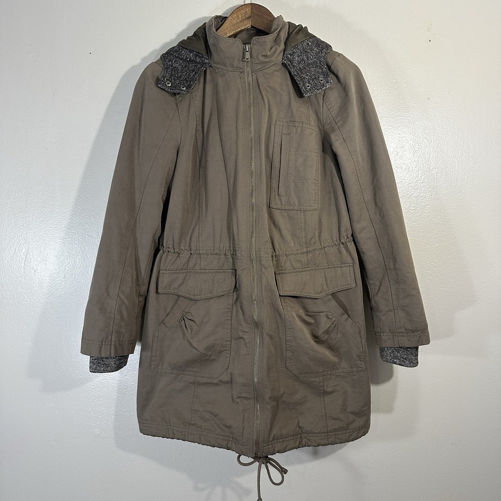 A.n.a Women's M Hooded Winter Jacket Quilted Liner Classic